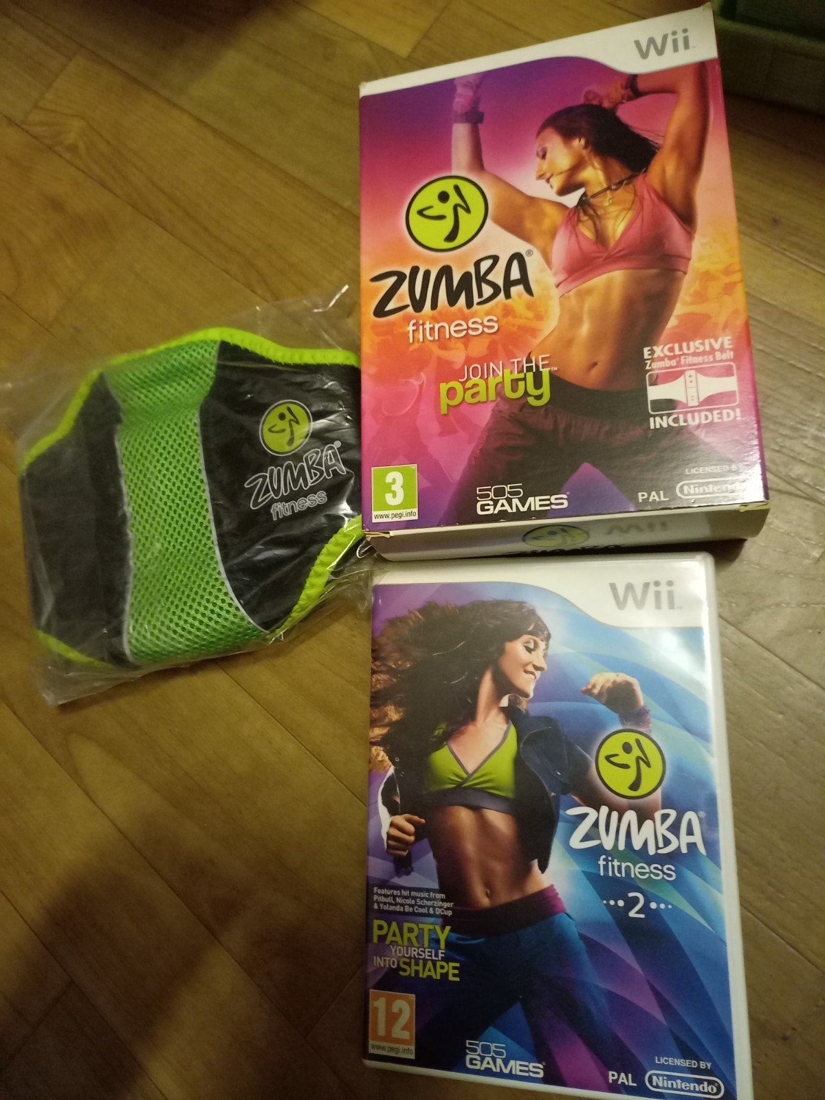 zumba voor Nintendo wii met band, Ophalen, Muziek, Zo goed als nieuw, 3 spelers of meer