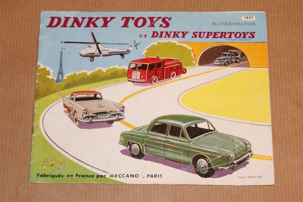 Oude Dinky Toys / Supertoys catalogus - 1957, Ophalen of Verzenden