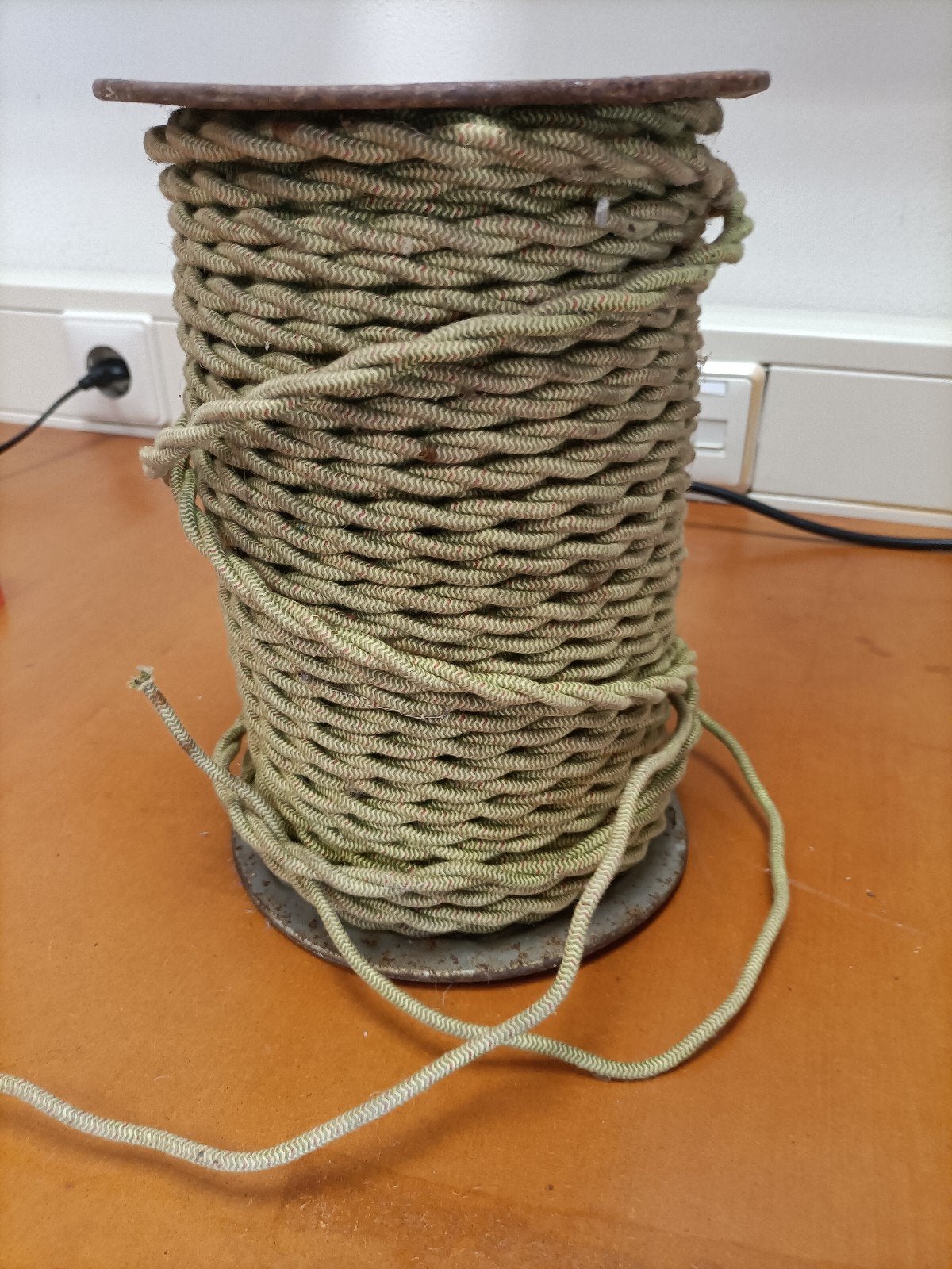grote rol oude electricteit draad, Antiek en Kunst, Ophalen