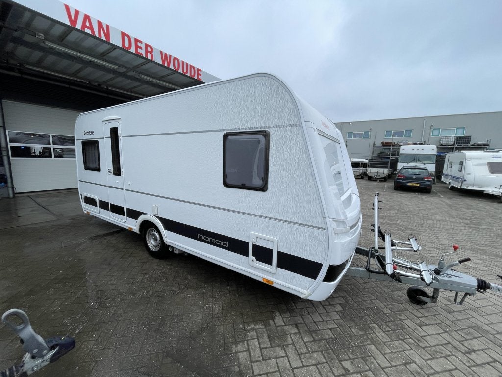 Dethleffs Nomad 470 FR Unico voortent Truma mov., Caravans en Kamperen, Caravans, Rondzit, Overige typen, Dethleffs, 5 tot 6 meter