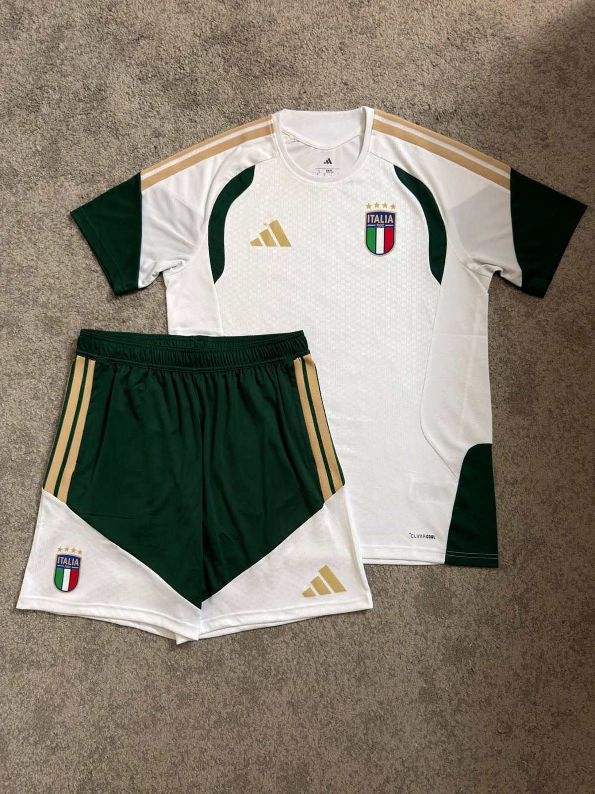 Italië trainingsset, Ophalen of Verzenden, Zo goed als nieuw, Buitenlandse clubs, Shirt