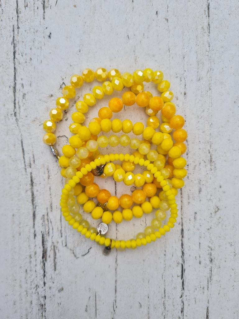 BIBA gele kralenarmbandjes 3 euro pst nieuw, Geel, Kunststof of Plastic, Nieuw, Ophalen of Verzenden