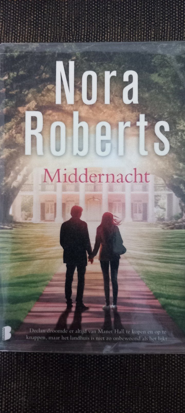 Nora Roberts - Middernacht (Roman), Boeken, Ophalen of Verzenden, Gelezen, Nora Roberts, Nederland