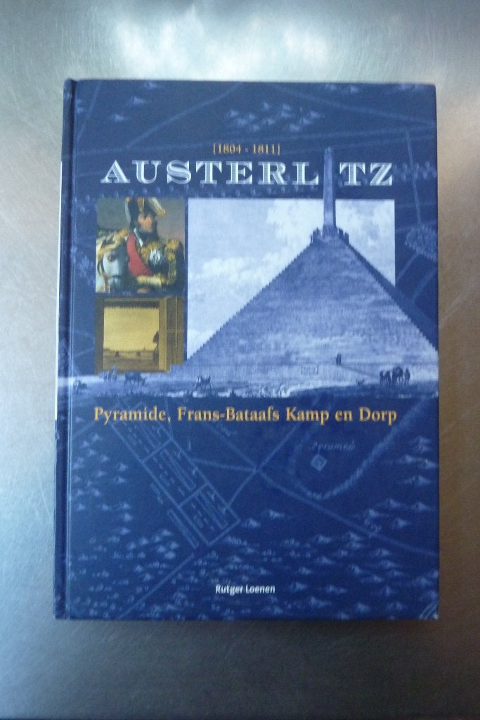 Austerlitz, de Pyramide - Rutger Loenen, Boeken, Ophalen of Verzenden, Zo goed als nieuw