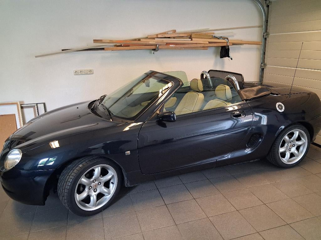 MG F 1.8 I 1999 Blauw, Auto's, Achterwielaandrijving, 40 €/maand, Beige, 4 cilinders