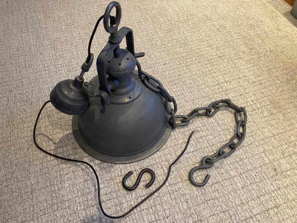 Industriële lamp, Ophalen, Zo goed als nieuw, Metaal, Minder dan 50 cm