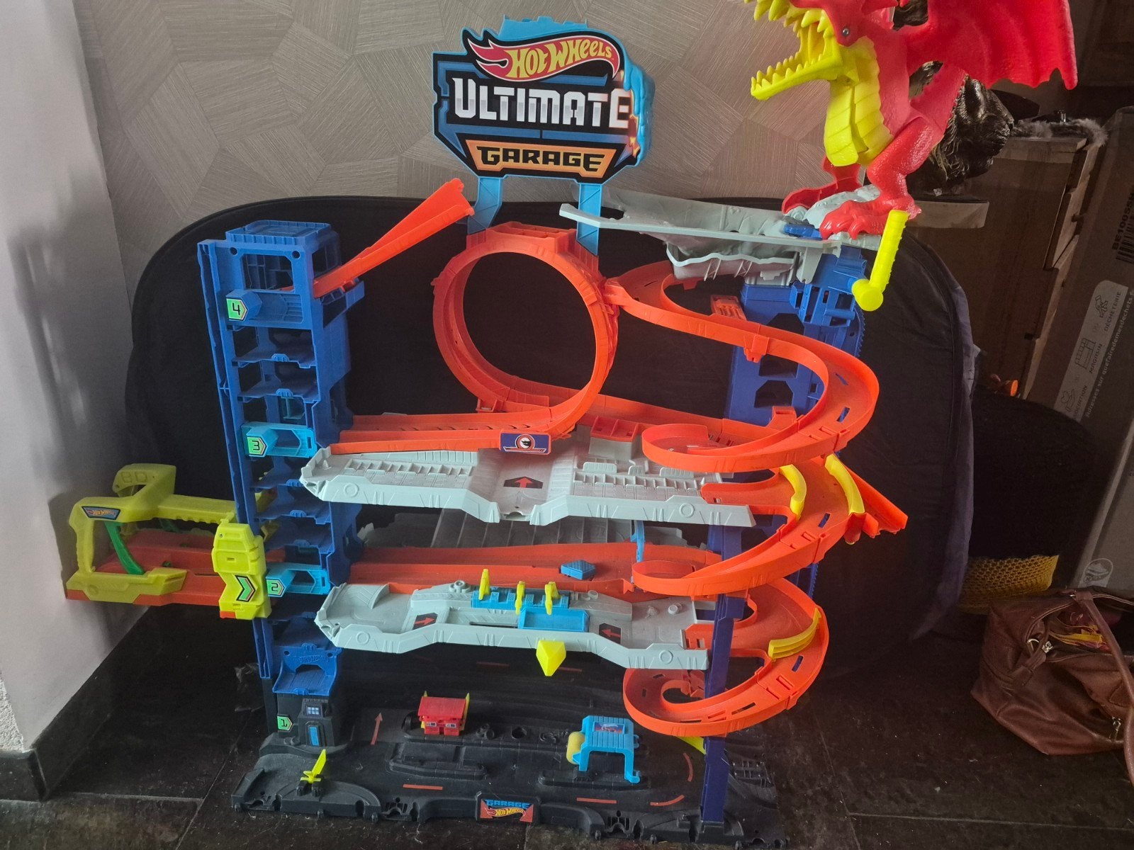 Hot Wheels Ultimate Garage met draak, Ophalen of Verzenden, Zo goed als nieuw