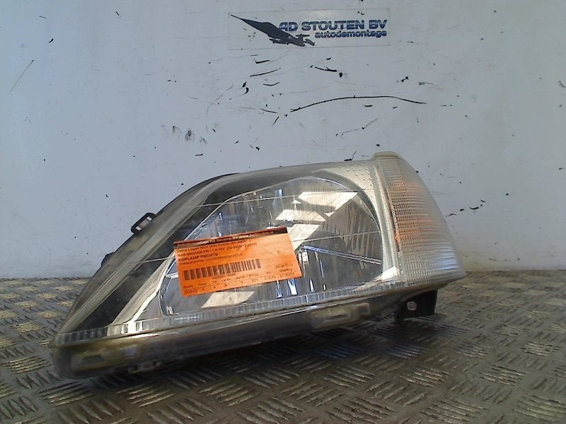 Koplamp Links Dacia Logan MCV I (KS) (2007-02/2013-05), Dacia, Gebruikt, Renault Deutschland AG, Peter-Huppertz-Straße 5, Köln 51063, , Duitsland