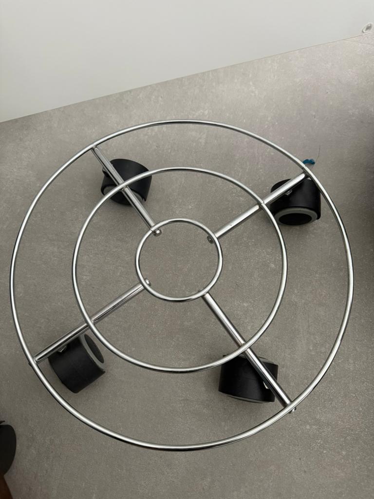 2x Metalen Plantentrolley - Rond en Verrijdbaar, Ophalen, Gebruikt, Minder dan 30 cm, Minder dan 60 cm