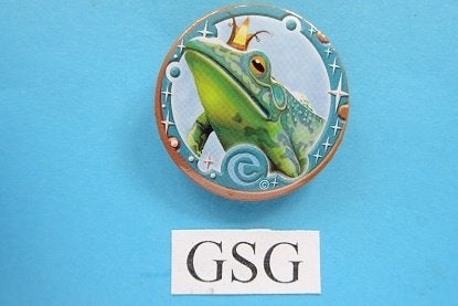 Kikkerkoning nr. 50880-02, Ophalen, Zo goed als nieuw, Button of Speldje