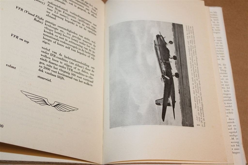 De Gouden Vleugels — Scholte, Voorwoord A. Plesman 1949, Boeken, Ophalen of Verzenden, Gelezen