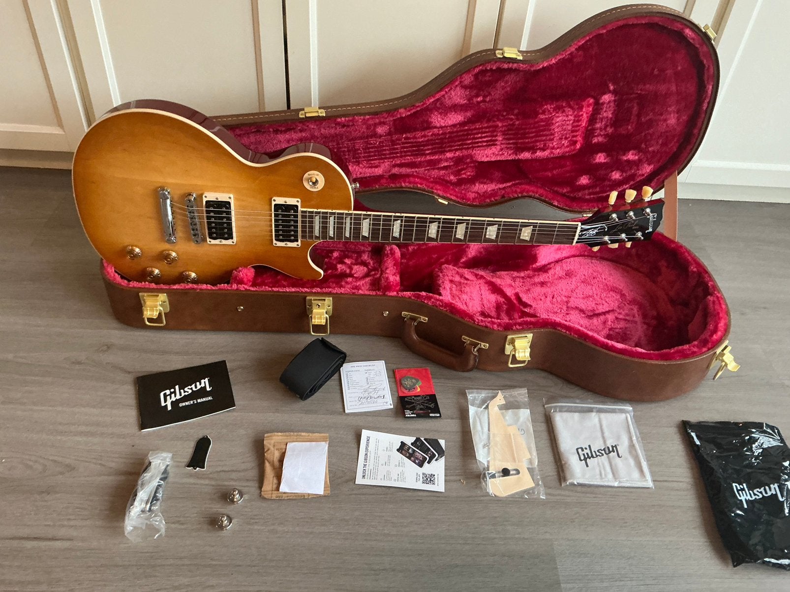 Gibson Les Paul ‘Jessica’ (Slash signature gitaar), Ophalen of Verzenden, Zo goed als nieuw