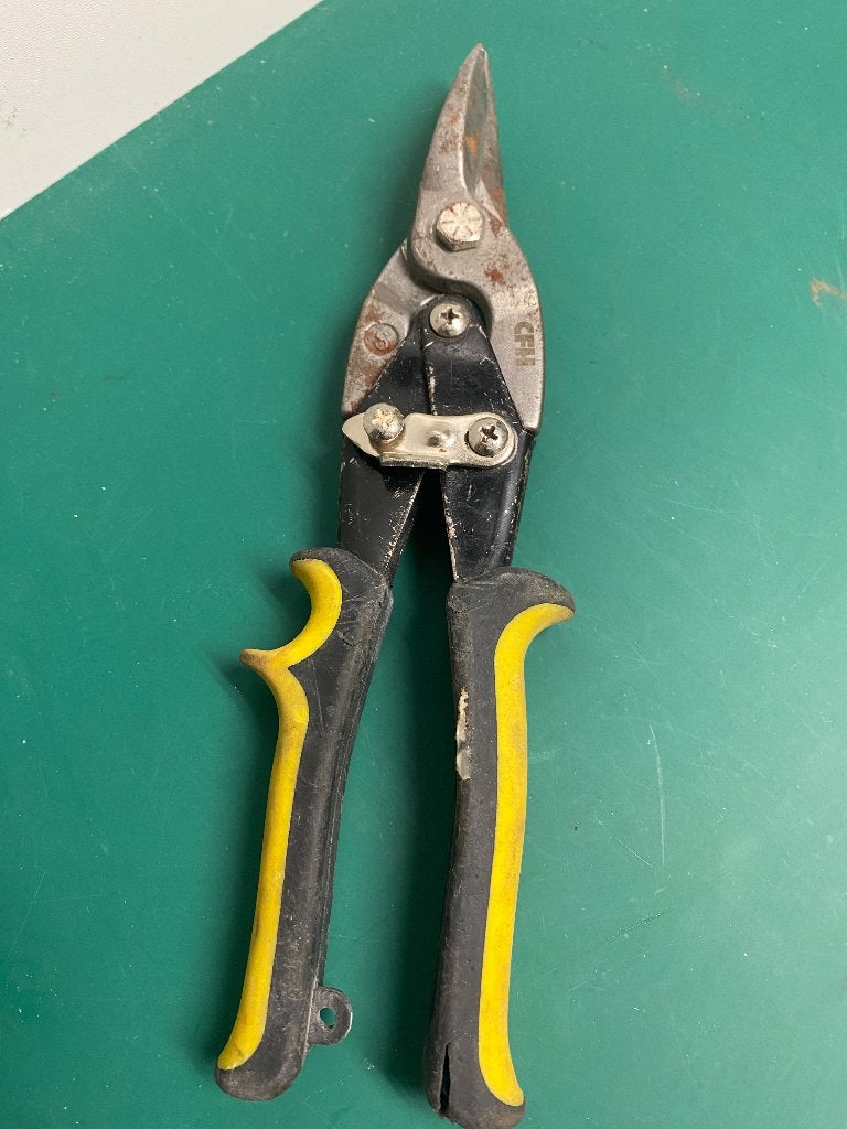 CFH Blikschaar - Gebruikt maar functioneel, Ophalen of Verzenden, Gebruikt, Snijgereedschap, Overige merken
