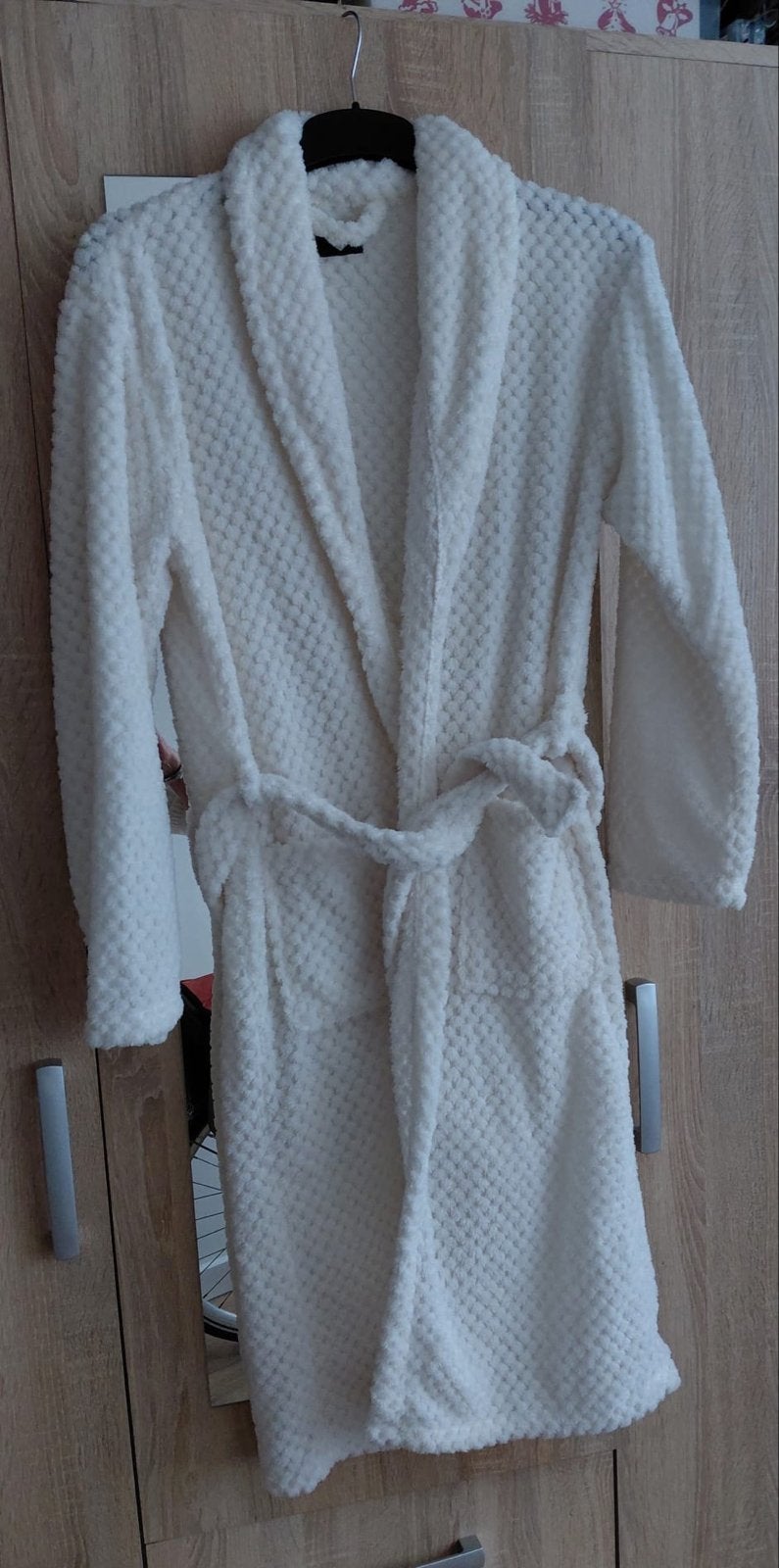 Zachte Witte Badjas Maat M, Kleding | Dames, Overige Dameskleding, Onbekend., Ophalen of Verzenden, Gedragen