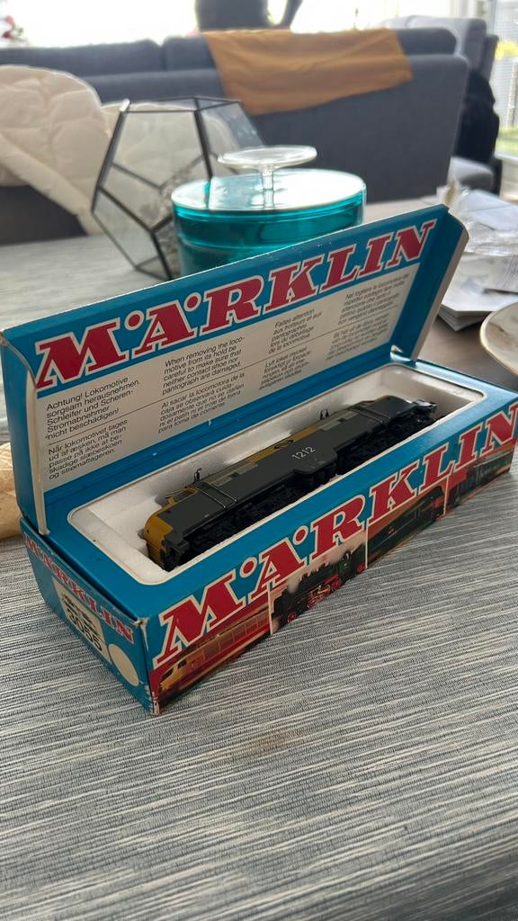 Märklin NS Serie 1200 – locomotief nummer 1212, Wisselstroom, Locomotief, Ophalen of Verzenden, Märklin