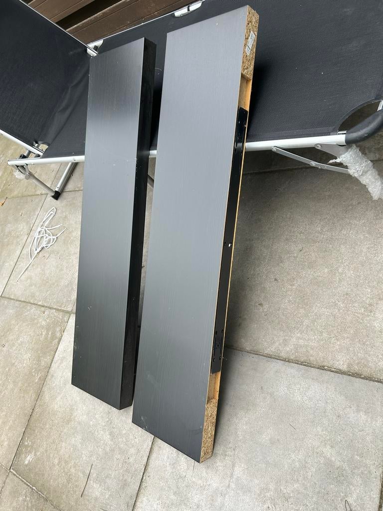 IKEA LACK wandplanken, zwartbruin, 190x26 cm (2 stuks), Ophalen of Verzenden, Gebruikt