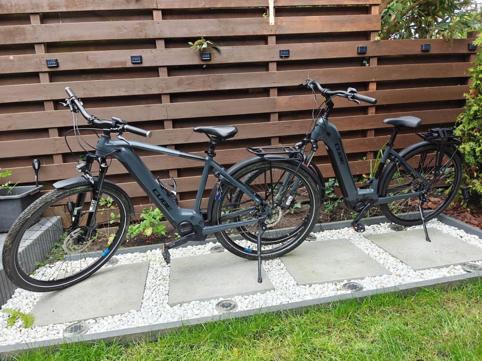 CUBE TOURING – SET VAN 2 ELEKTRISCHE FIETSEN 
 Dames, 51 tot 55 cm, Ophalen, Zo goed als nieuw, Overige merken