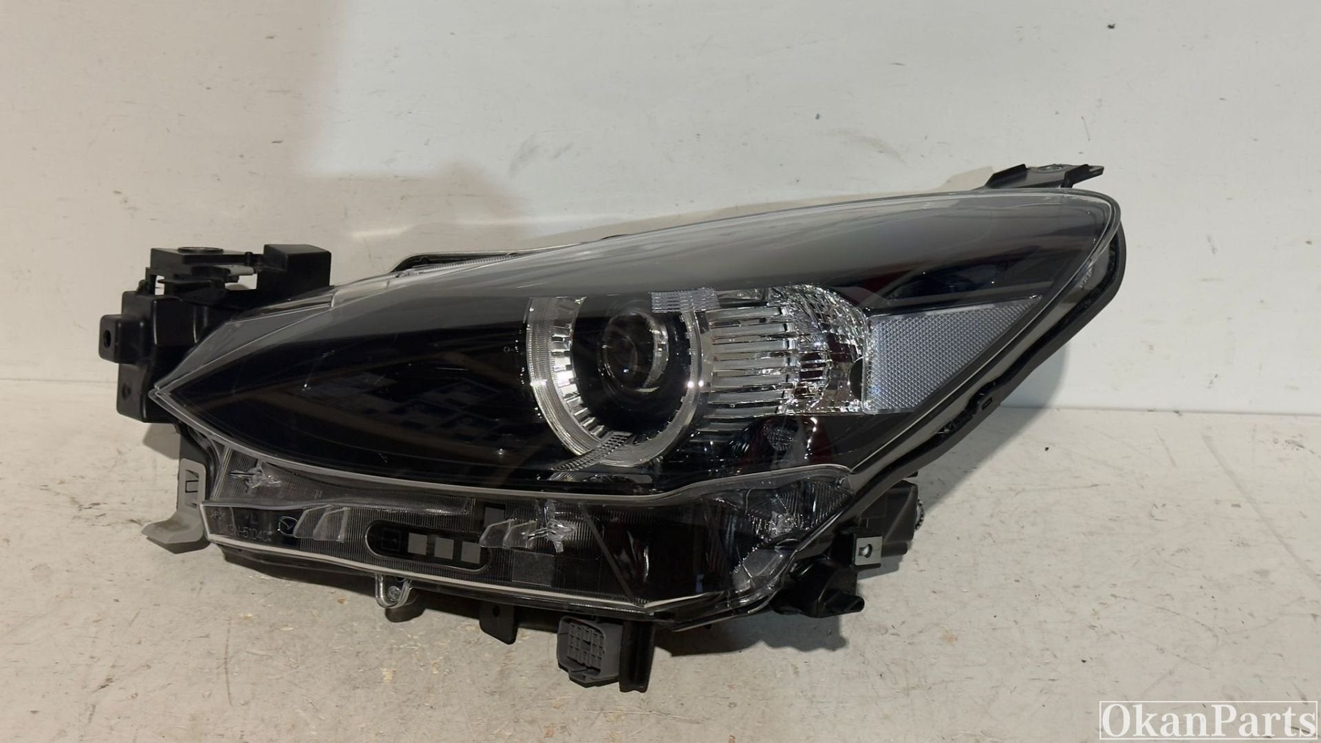 Mazda 2 Facelift LED linker koplamp links D43N-51040