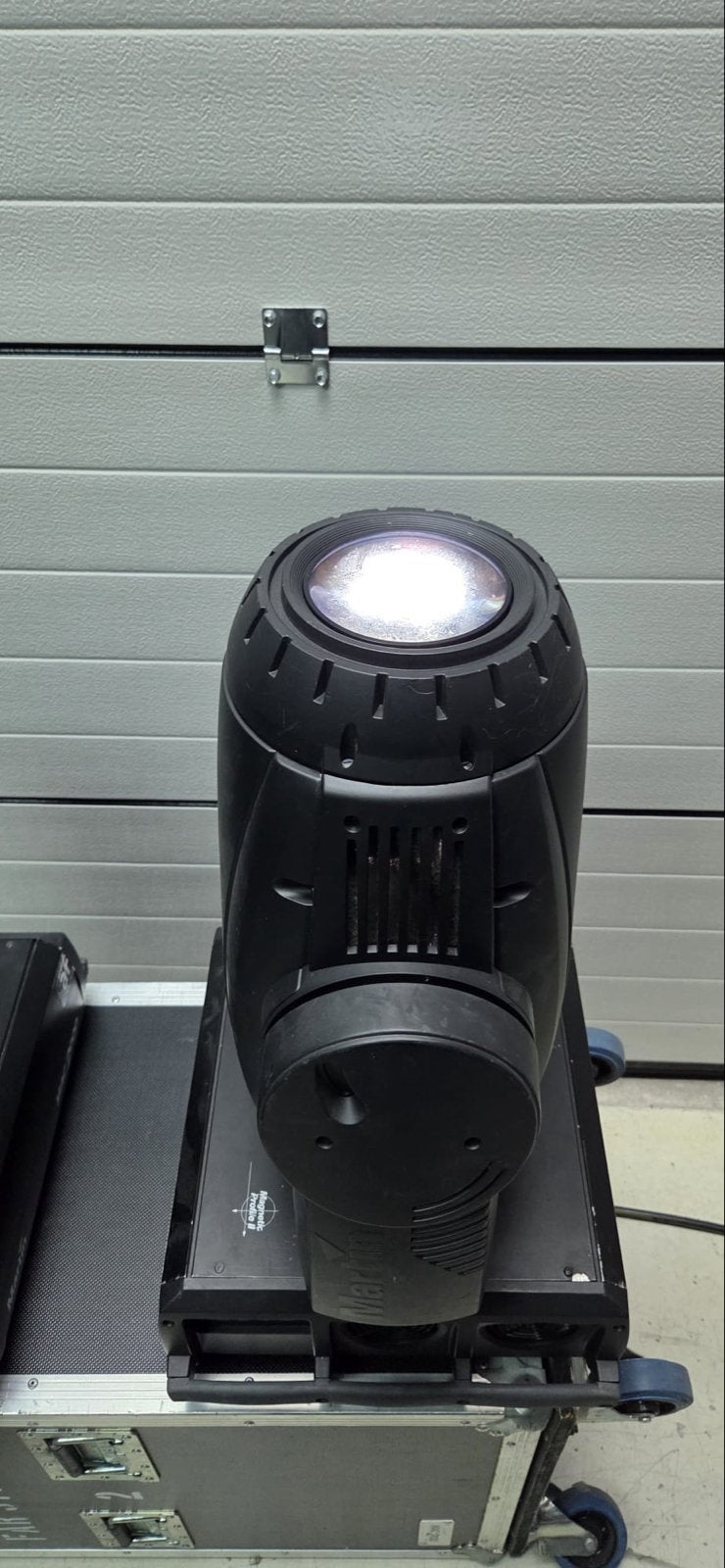 2 x Martin MAC 2000 profile 2 Moving Head, Muziek en Instrumenten, Licht en Laser, Gebruikt, Licht, Ophalen