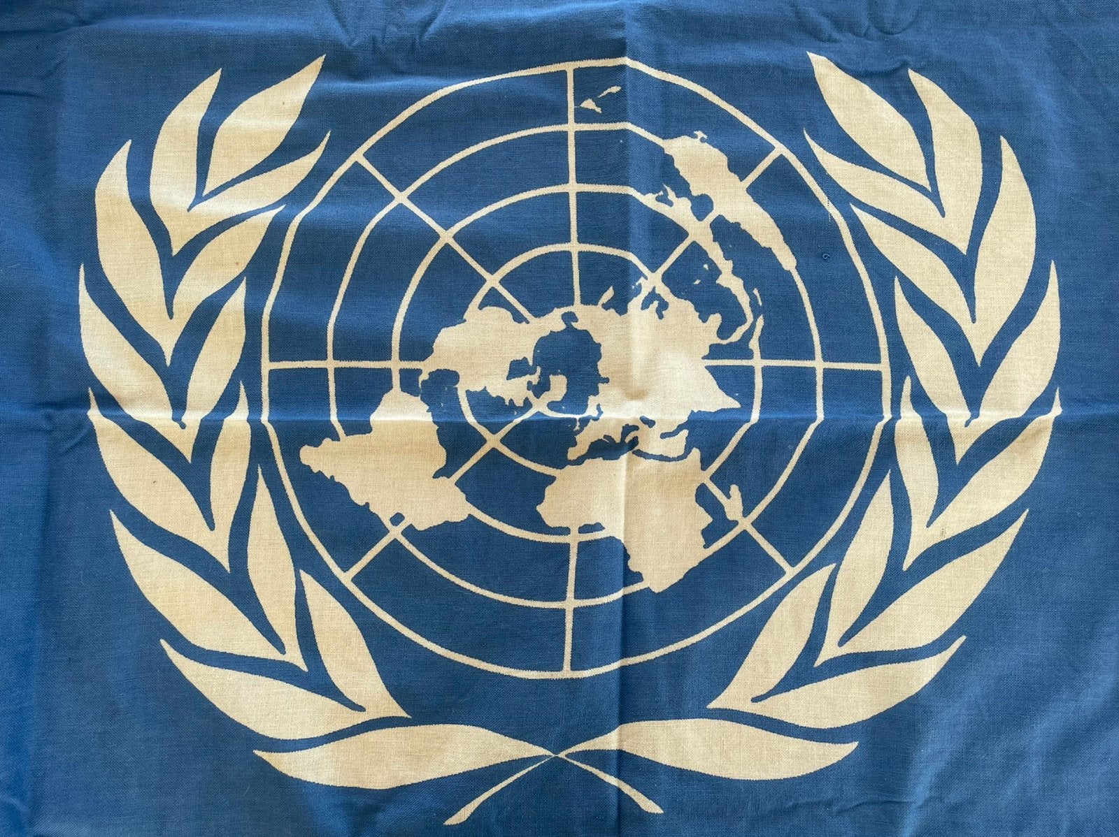 Vlag Verenigde Naties, Diversen, Ophalen of Verzenden, Gebruikt