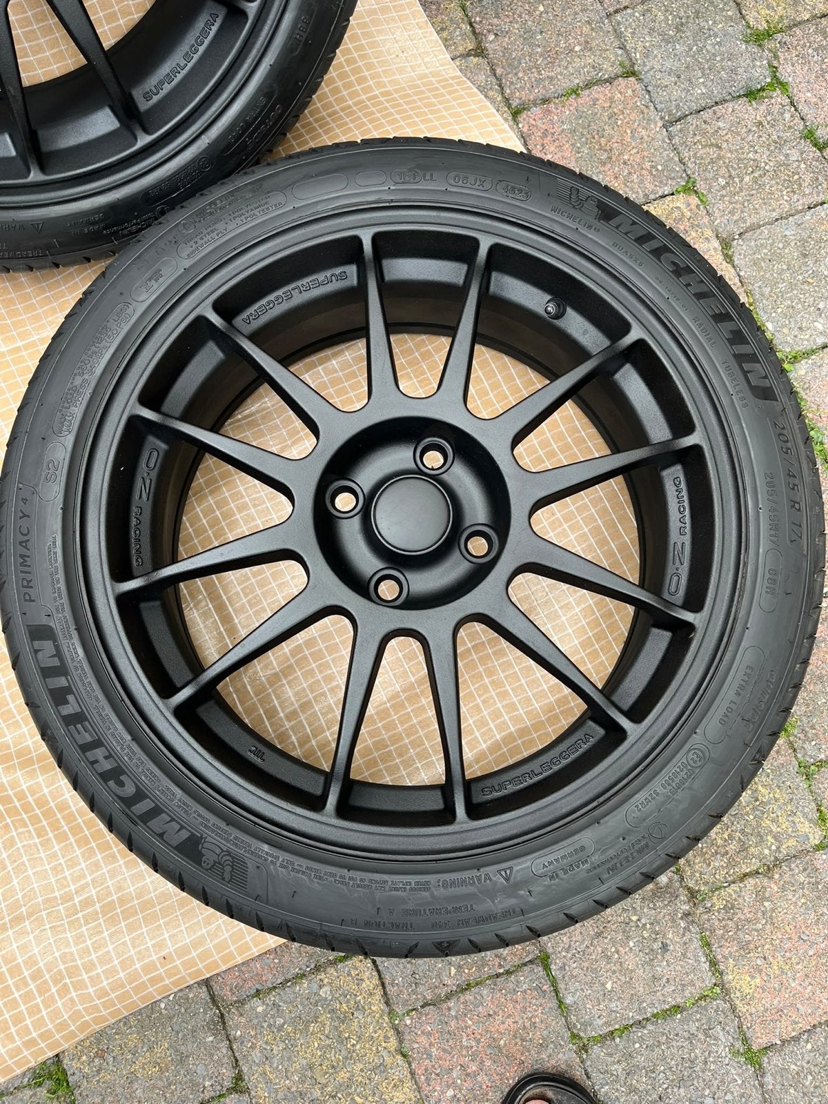 OZ Superleggera 17 inch velgen met Michelin banden 4x108, Ophalen, Gebruikt, Banden en Velgen, 17 inch