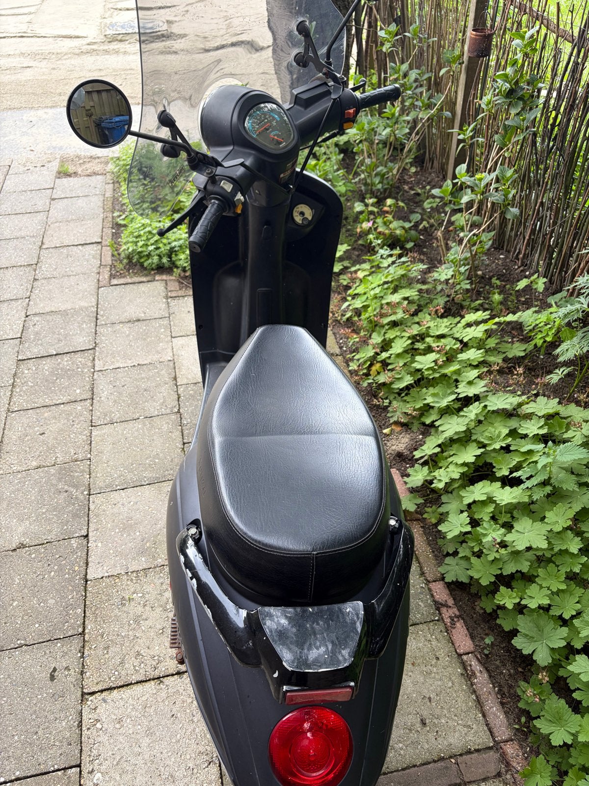 Senzo scooter - Zwart, inclusief windscherm, Ophalen, Gebruikt, Benzine