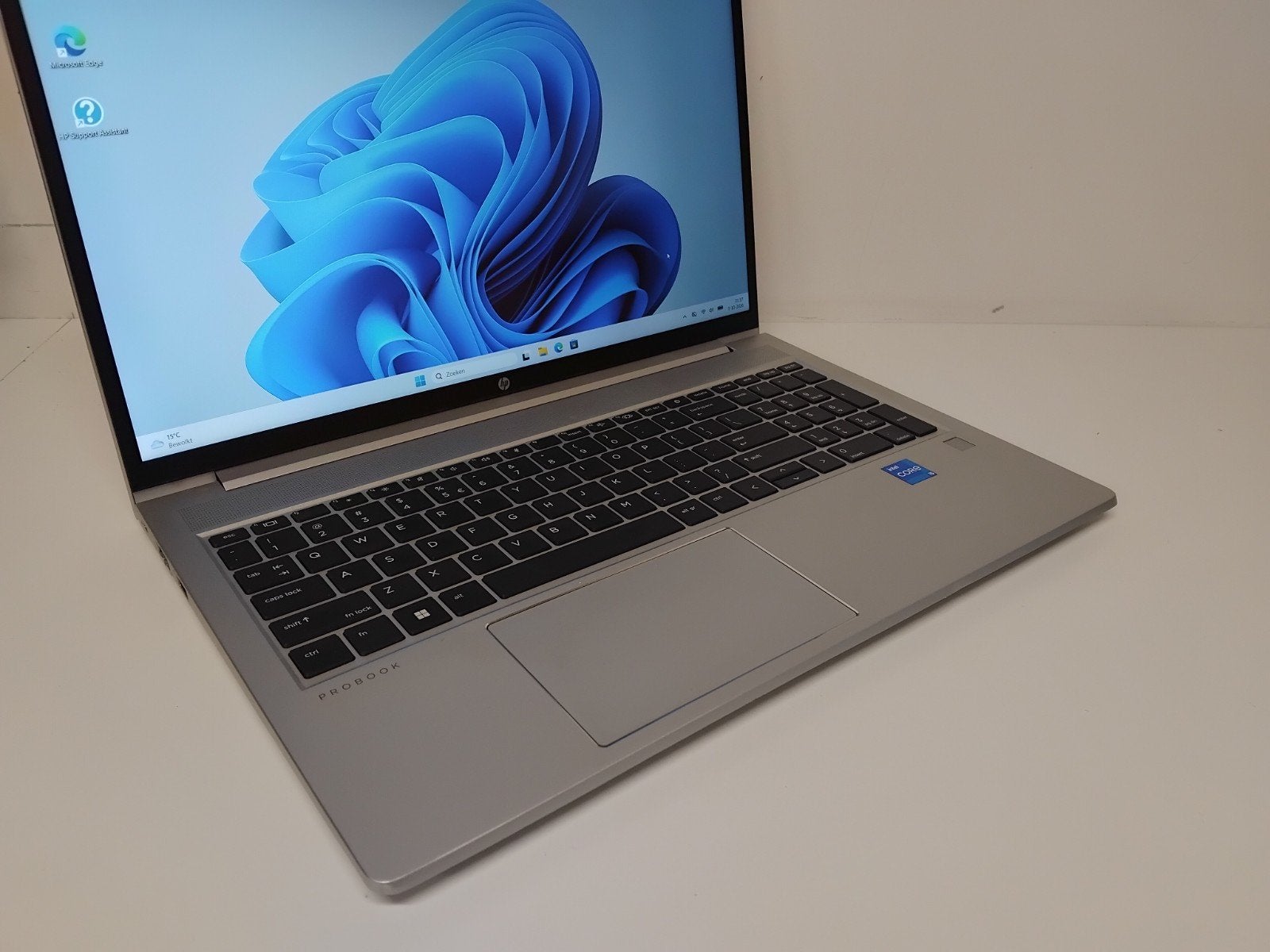 HP ProBook 450 G9 Core i5-1235U 16GB 500GB 15.6'' FHD W11PRO, HP ProBook 450 G9, 12th Gen: Intel Core i5-1235U ( 10-Cores ), Minder dan 2 Ghz