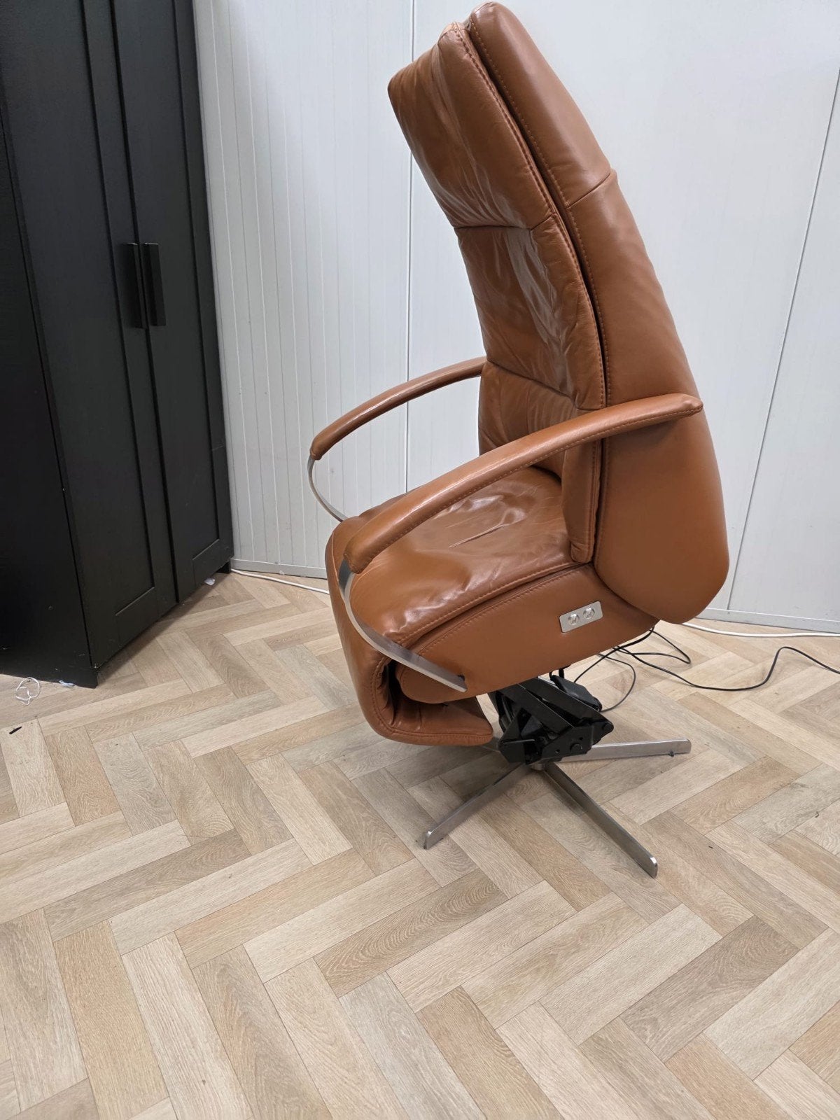 Prominent relaxfauteuil Humberto sta op sterrenvoet Large, Ophalen of Verzenden, Zo goed als nieuw, 50 tot 75 cm