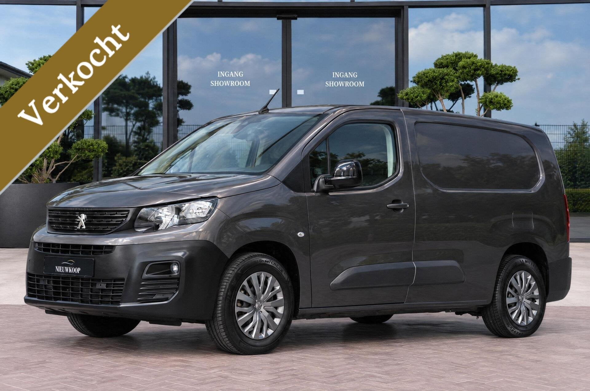 Peugeot e-Partner 136 L2 50 kWh | SOH 100%, Automaat, Gebruikt, Lichtsensor, 1390 kg