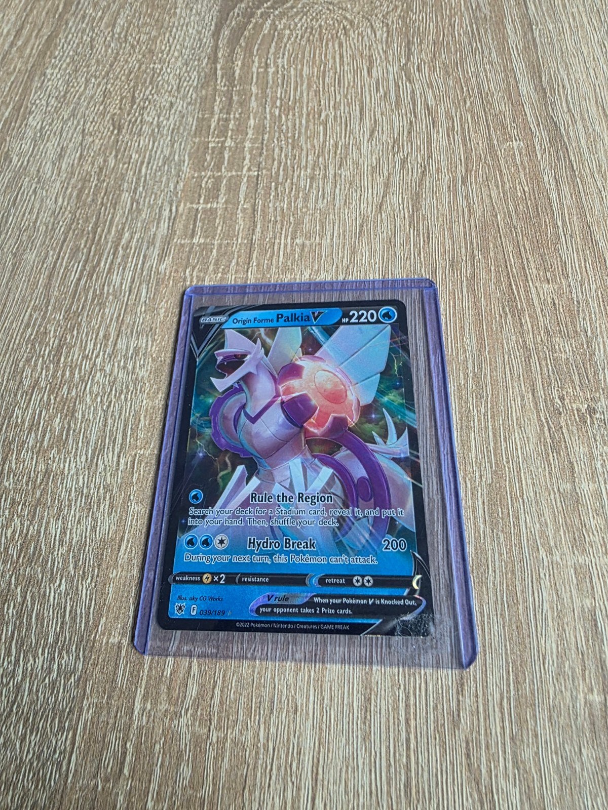 Origin Forme Palkia V 039/189 - Astral Radiance (Holo), Ophalen of Verzenden, Zo goed als nieuw, Losse kaart