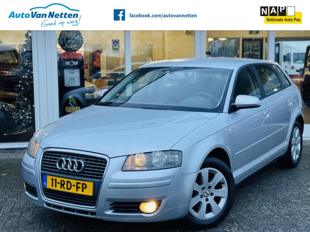 Audi A3 1.6 16v FSI 115pk 6bak,Clima,Cruise,Lmv,Elek pakket,, Voorwielaandrijving, Gebruikt, Zwart, 4 cilinders
