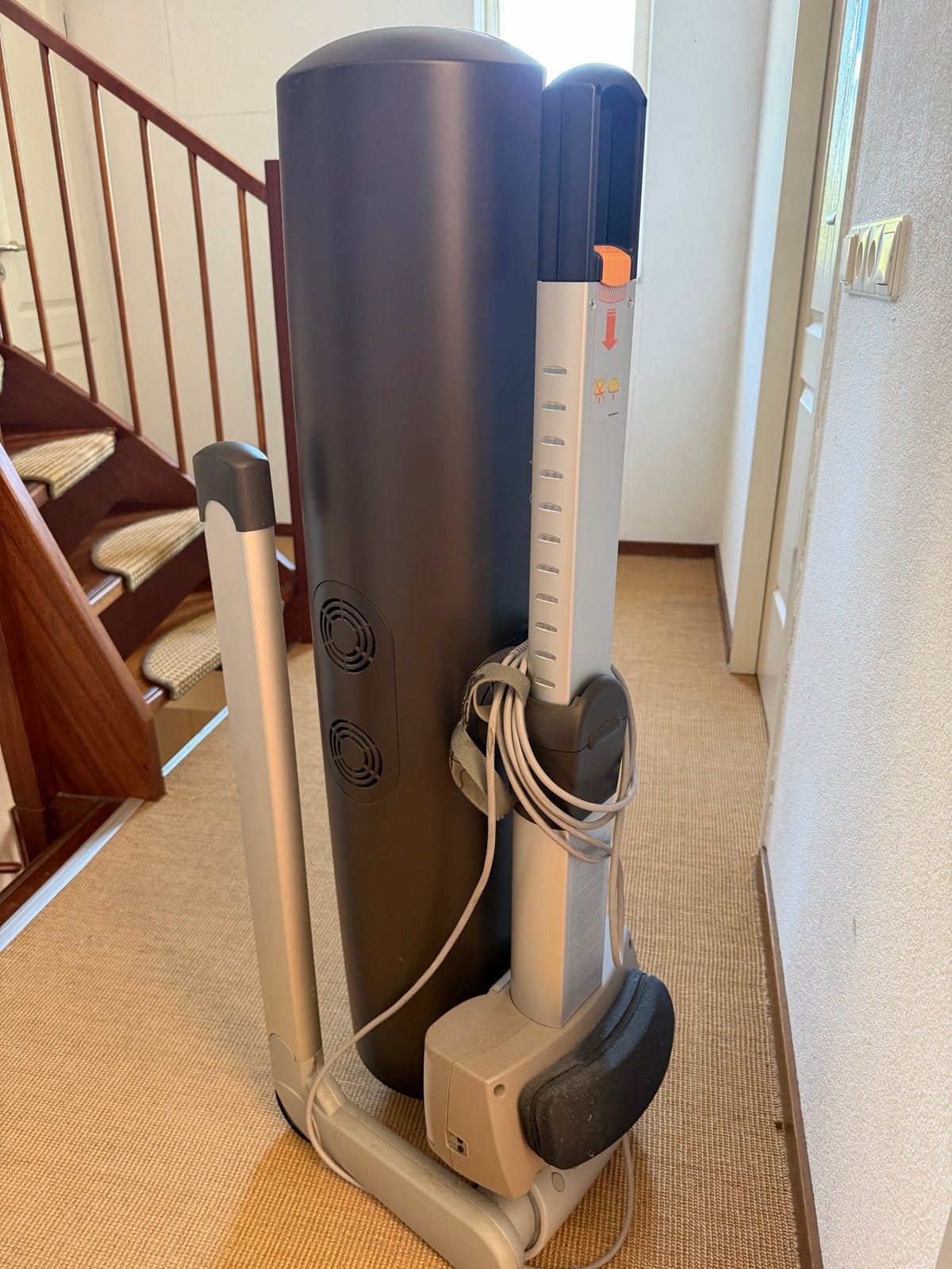 Philips Innergize HB901 Gezichtsbruiner/Zonnebank, Witgoed en Apparatuur, Ophalen, Gebruikt, Zonnebank enkelzijdig, Minder dan 10 lampen