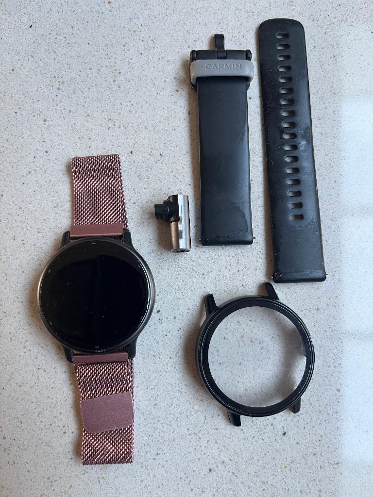 Garmin Vivoactive 5, Ophalen, Conditie, Zwart, Garmin
