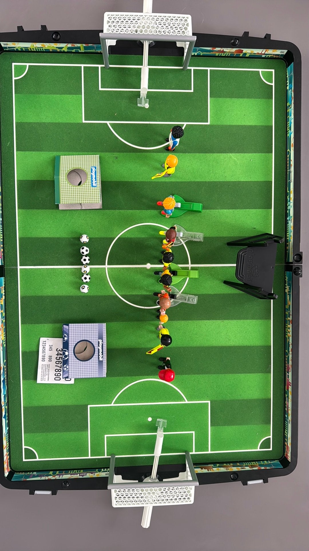 Playmobil Meeneem Voetbalveld 70244 - Compleet met Extra's, Ophalen of Verzenden, Zo goed als nieuw, Jongen of Meisje