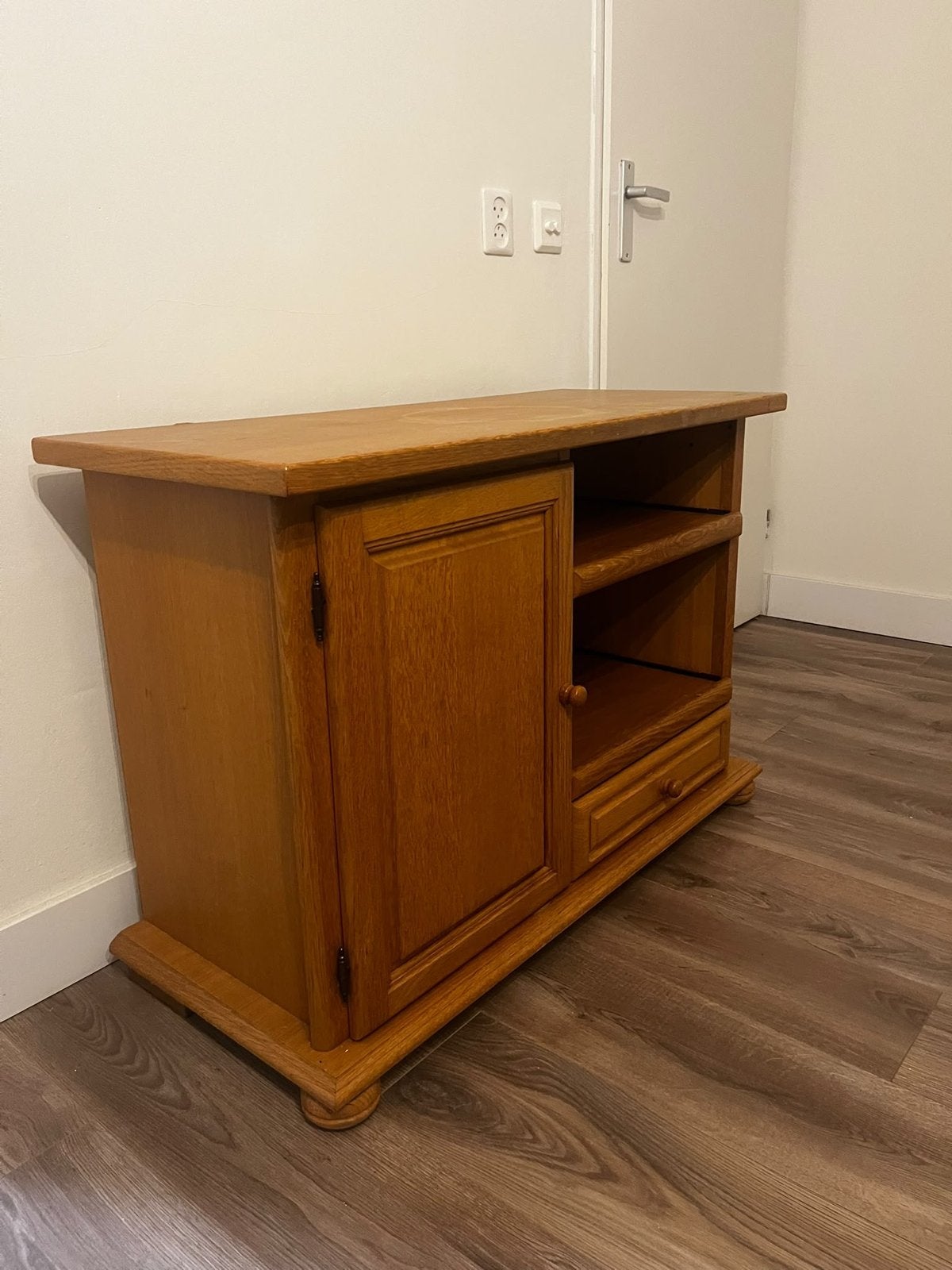 Eikenhouten TV-meubel, Ophalen, Gebruikt, 100 tot 150 cm, Minder dan 100 cm