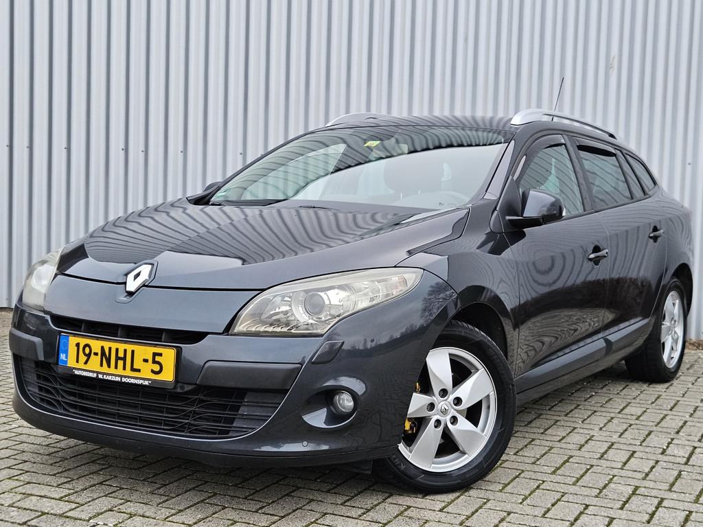 Renault Mégane Estate 1.5 dCi Dynamique /Xenon/Navi/PDC/Cru, Auto's, Voorwielaandrijving, Euro 5, Stof, Gebruikt
