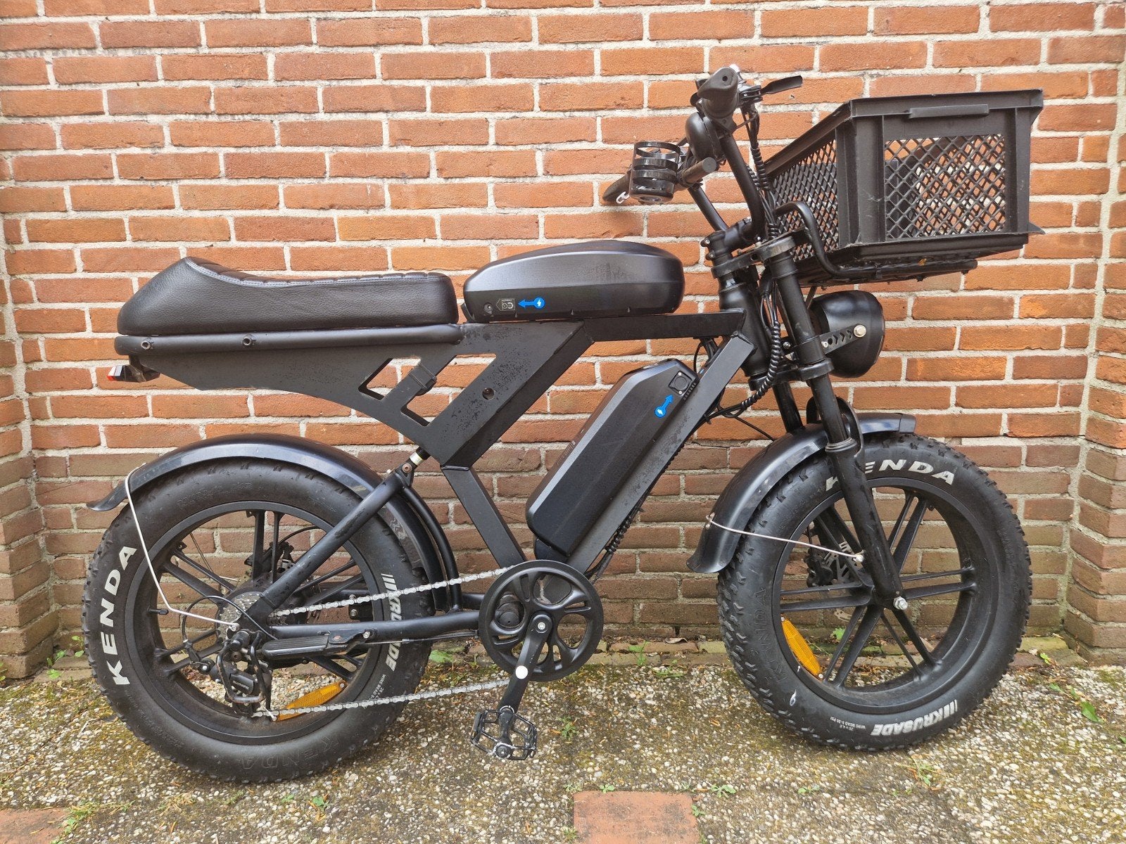 Ouxxi v30 fatbike bijna nieuw! 2 accu's, Fietsen en Brommers, Elektrische fietsen, 59 cm of meer, Ophalen, Zo goed als nieuw, Overige merken