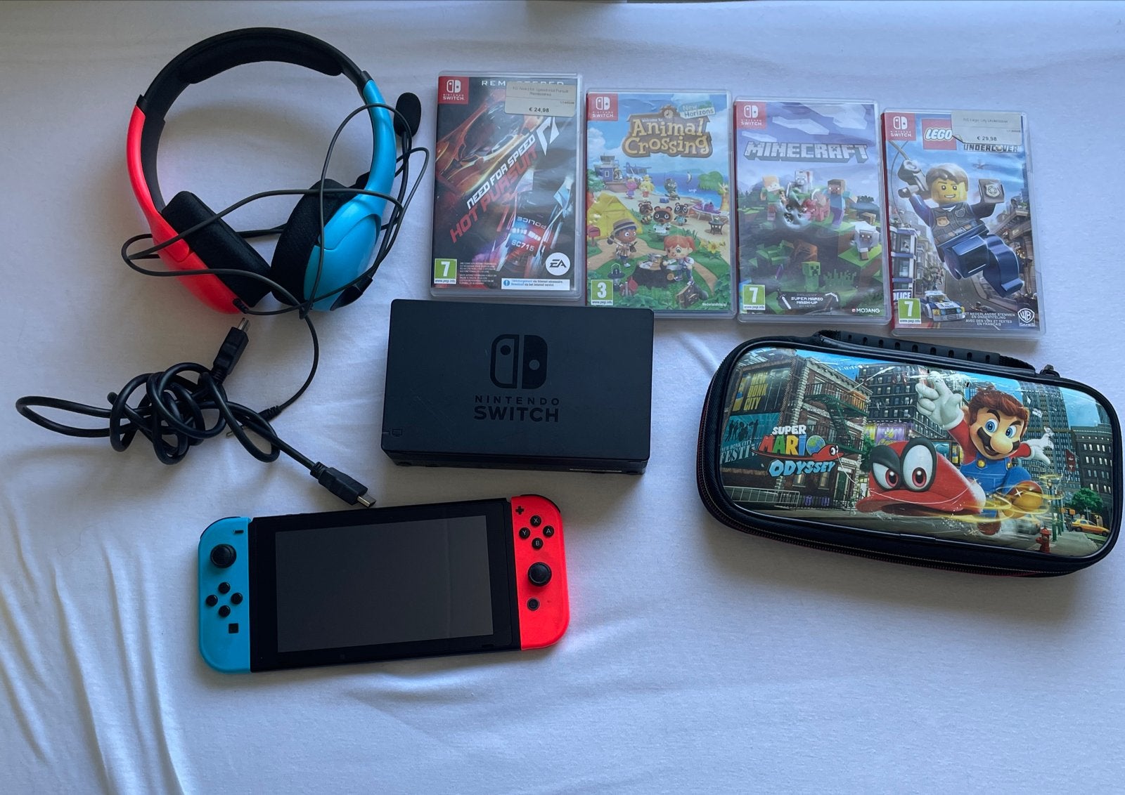 Nintendo Switch met games en accessoires (defecten), Met 2 controllers, Ophalen of Verzenden, Switch Original, Gebruikt