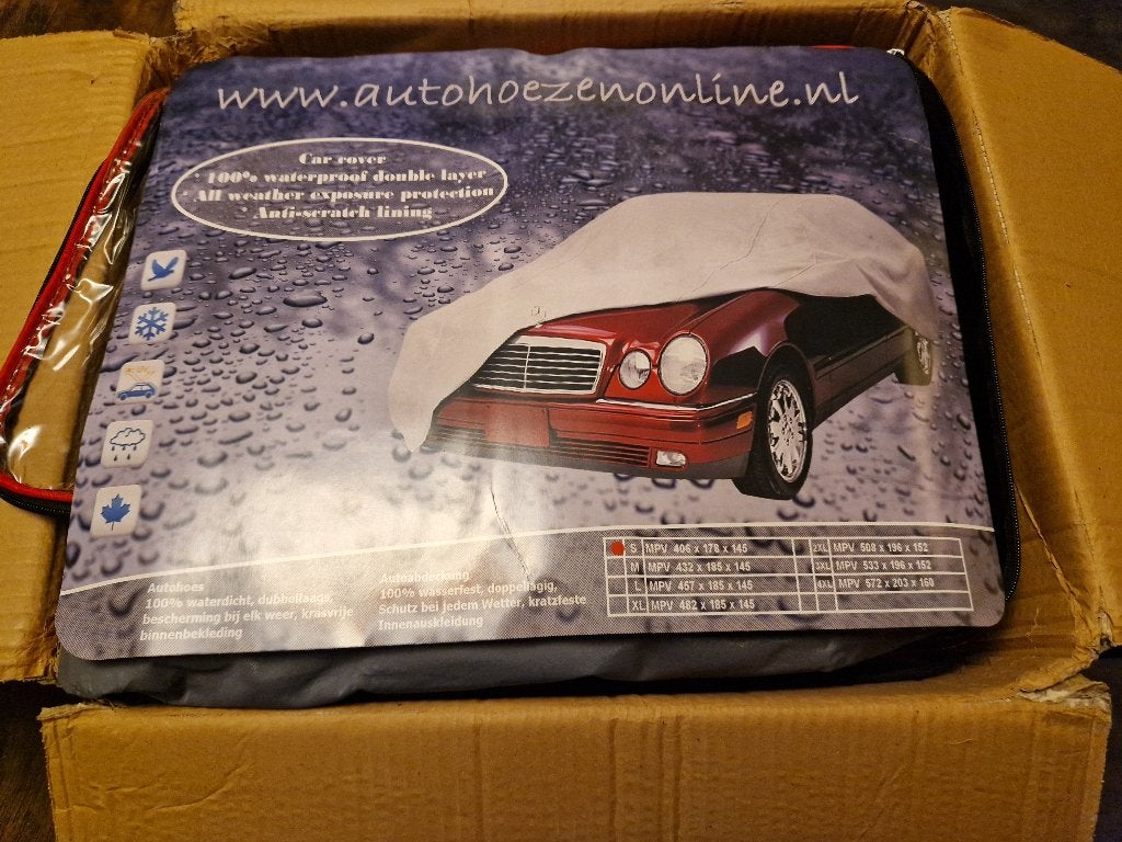 Nieuwe autohoes / Carcover van autohoezenonline maat S, Ophalen of Verzenden, Nieuw
