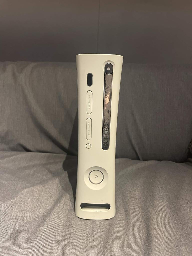 Xbox 360 wit, Spelcomputers en Games, Spelcomputers | Xbox 360, Ophalen, Met 1 controller, 250 GB, Gebruikt