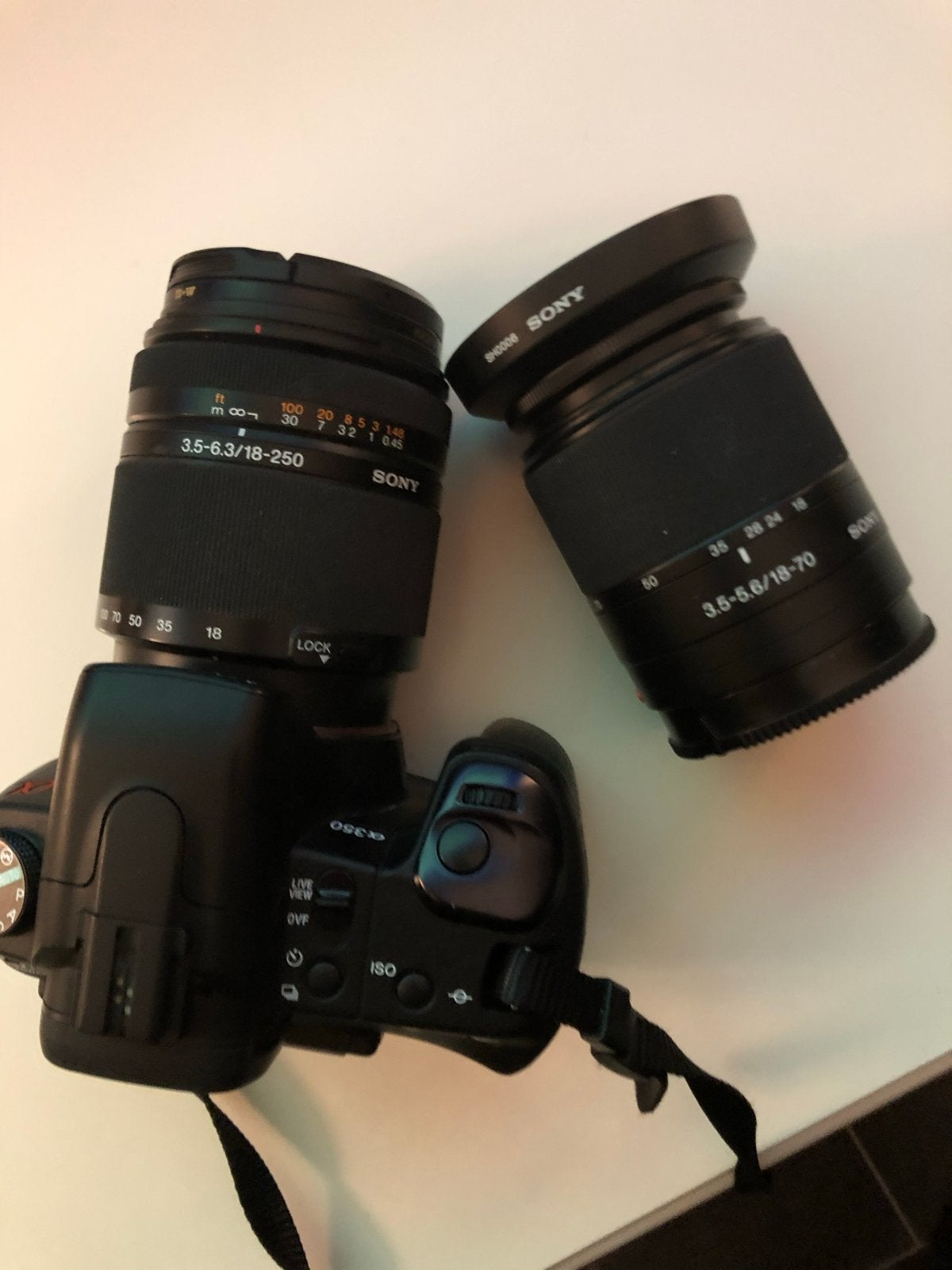250€ Sony Alpha A350 met dure 18-250mm en 18-70mm lenzen, Sony, Autofocus, Ophalen of Verzenden, Zo goed als nieuw