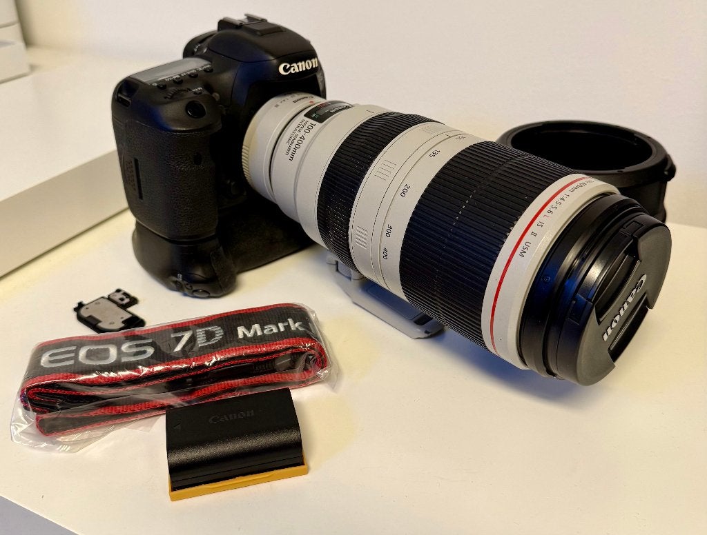 Canon Wildlife KIT: 7Dmk2, 100-400L, 1.4x TC, grip., Audio, Tv en Foto, Fotocamera's Digitaal, Zo goed als nieuw, Spiegelreflex