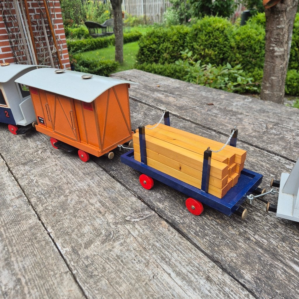 Bijna 220 cm lange houten trein, 6 delen, groot formaat, Ophalen
