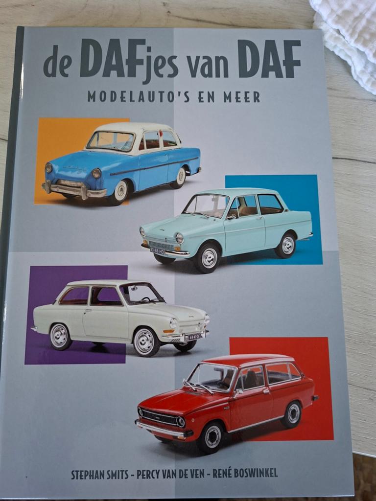 DE DAFjes van DAF: Modelauto's en Meer, Boeken, Auto's | Boeken, Nieuw, Overige merken, Ophalen of Verzenden