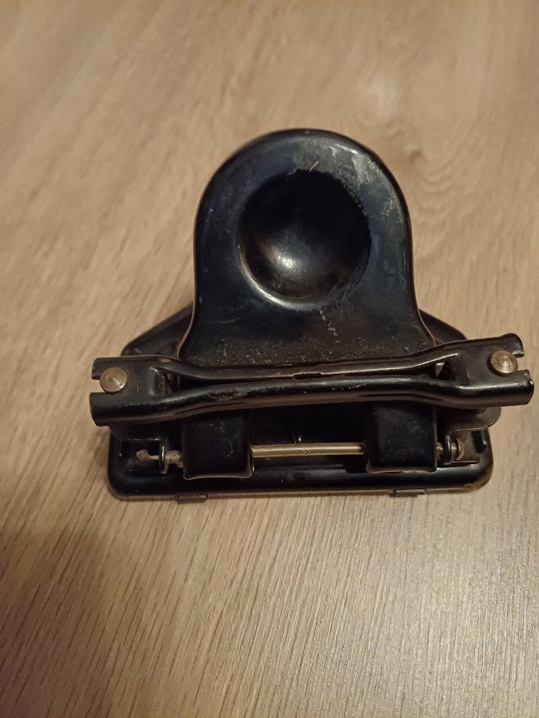 DRGM perforator wo2, Verzamelen, Ophalen of Verzenden, Landmacht, Duitsland, Overige typen