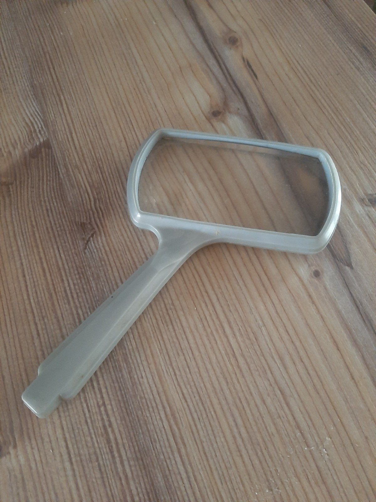 Handig Vergrootglas - Rechthoekig Model, Ophalen of Verzenden, Gebruikt, Vergrootglas of Loep