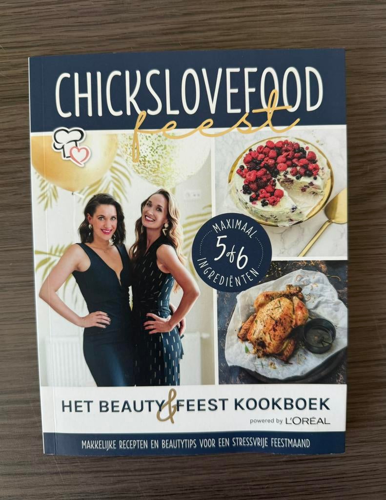 Chicks Love Food kookboek, Verzenden, Zo goed als nieuw, Dieet en Voeding