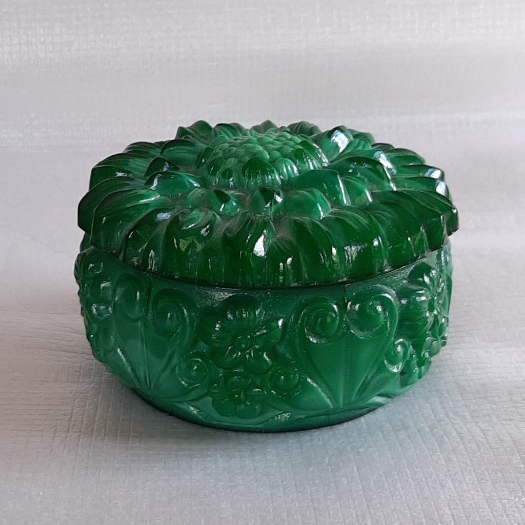 vintage smaragd groene, glazen sieradendoos / dekselpot, Ophalen