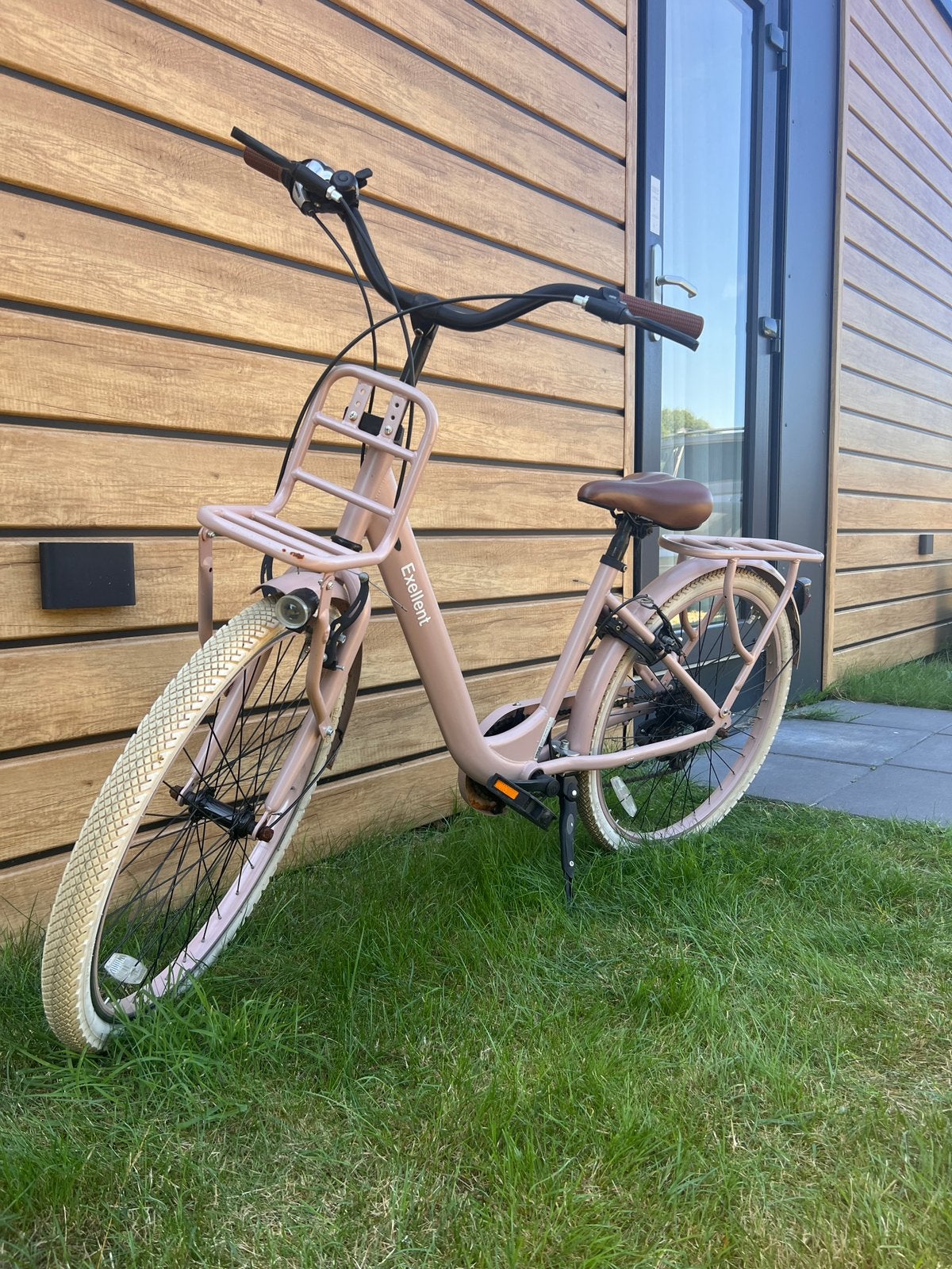 Meisjesfiets 24 inch - 7 Versnellingen - Zalm, Fietsen en Brommers, Fietsen | Dames | Damesfietsen, Overige merken, Versnellingen