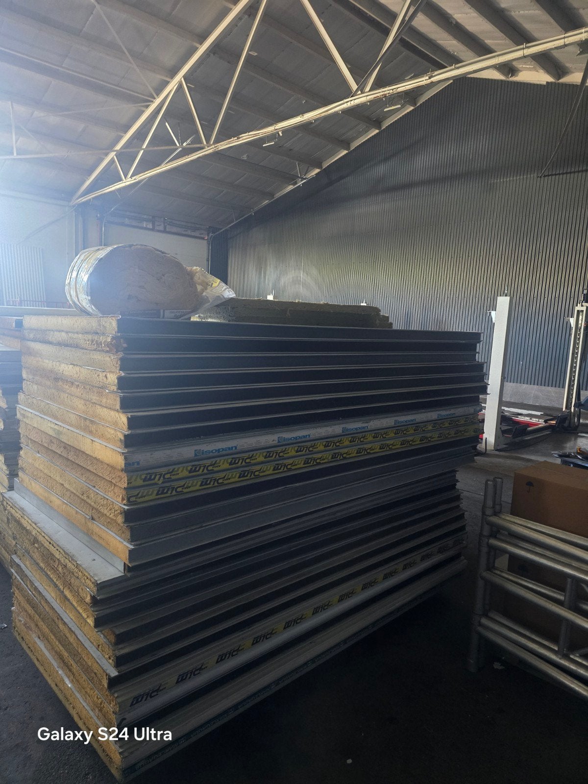 75 stuks sandwich wandpaneel/scheidingswand 117x225x6 cm, Ophalen, Gebruikt, Overige materialen, 50 tot 100 mm